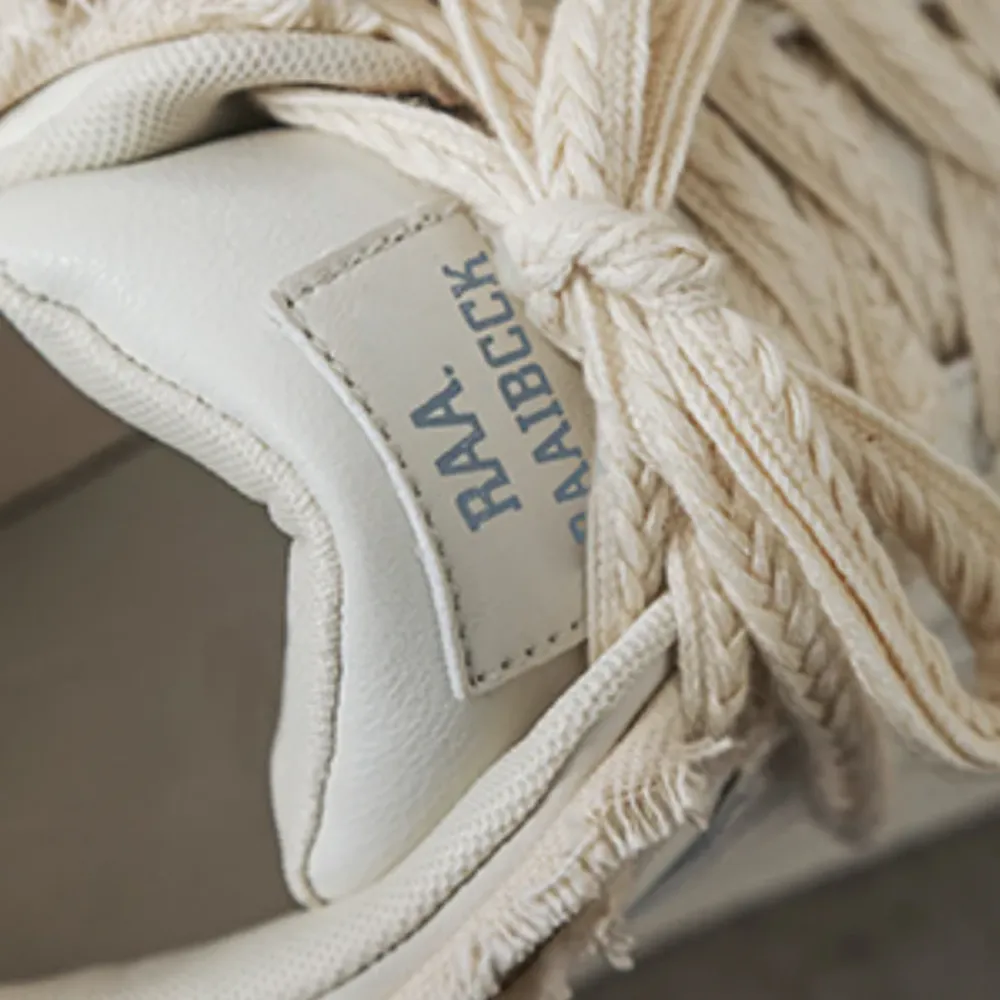 “Accessories”Shoes