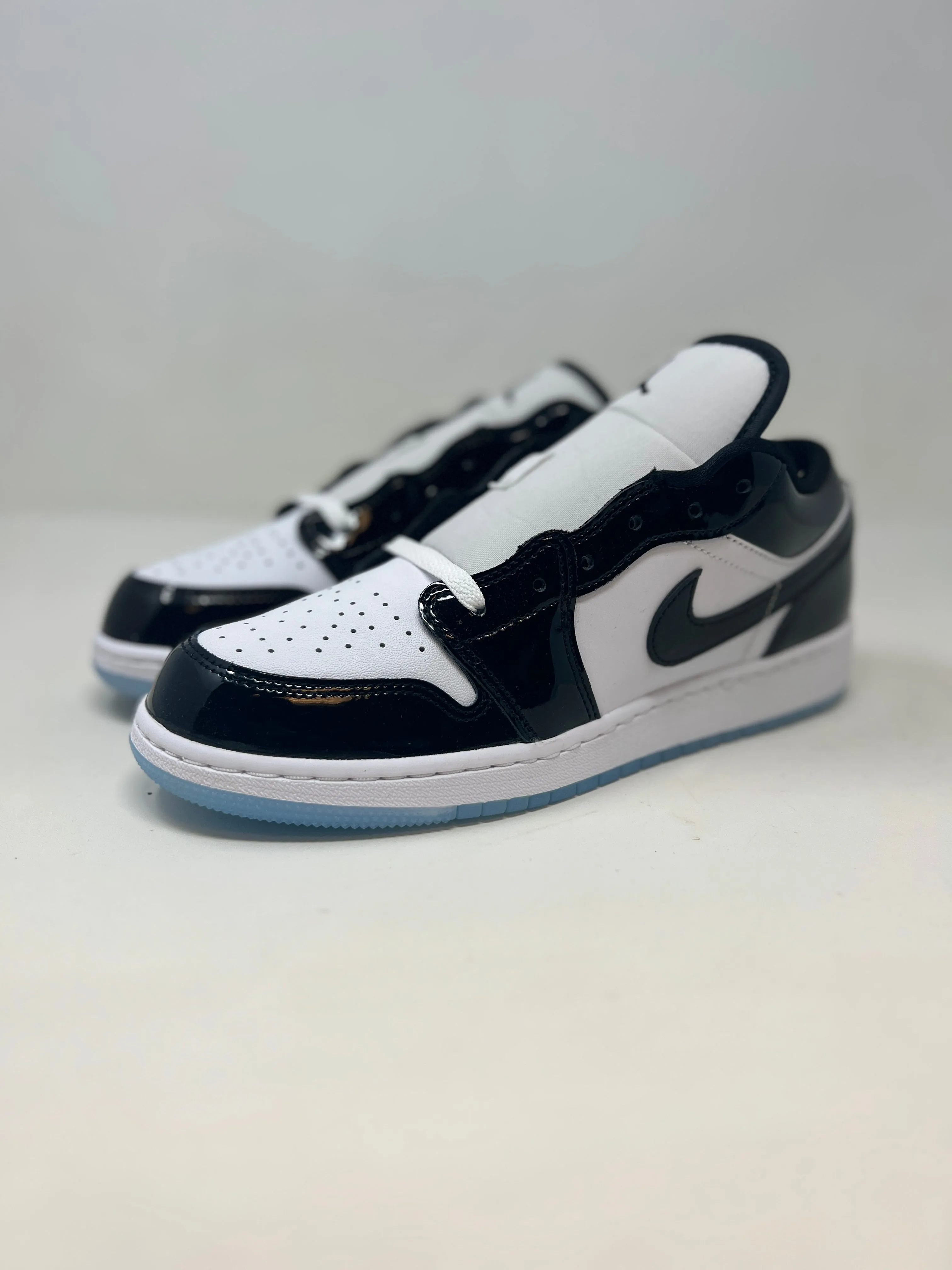 Air Jordan 1 Low ‘Concord’