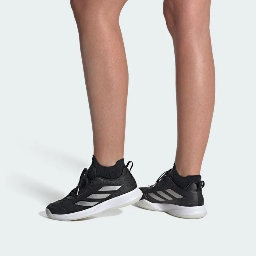 AVAFLASH LOW TENNIS SHOES