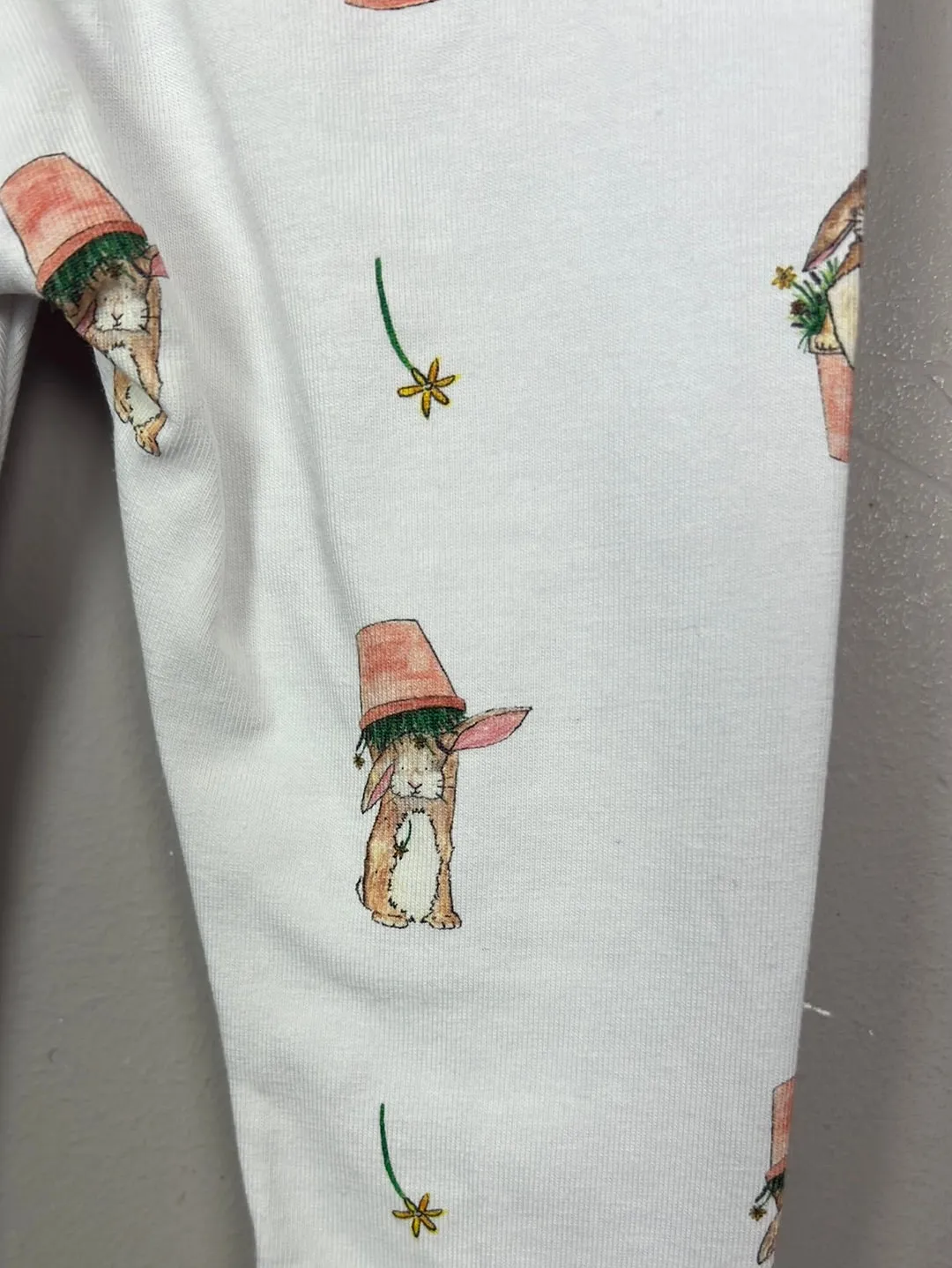 Charlotte England bunny leggings 0-6m