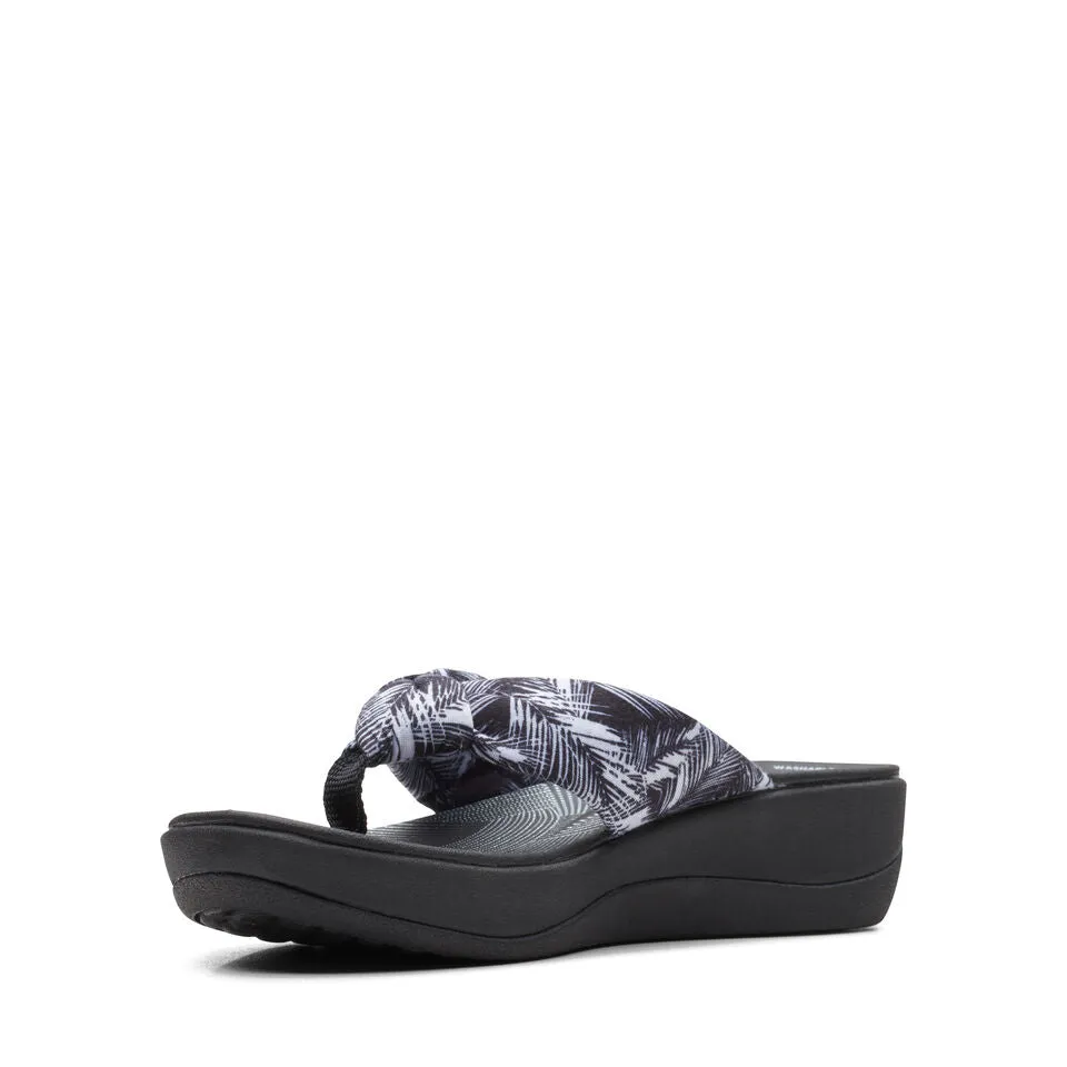Clarks Women's Arla Glison BlackWhite Print 26167172