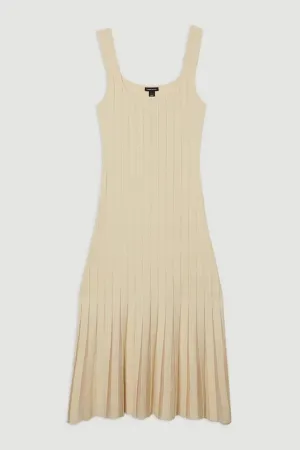Compact Stretch Square Neck Knitted Flippy Dress
