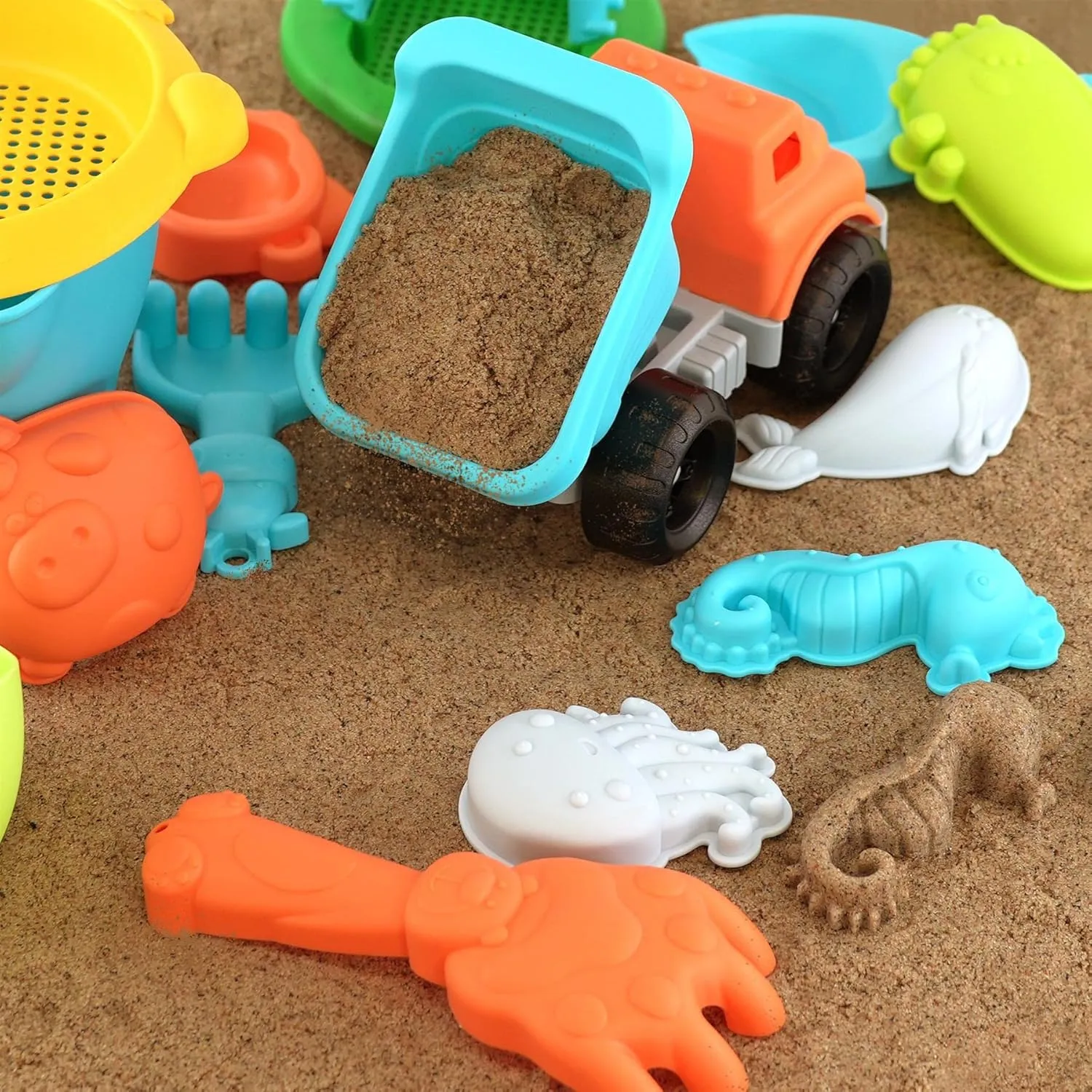 Eco-Plastic Bucket & Spade Set | 13 Pieces | Outdoor Kids Toys for Sand Pit | 3 years 