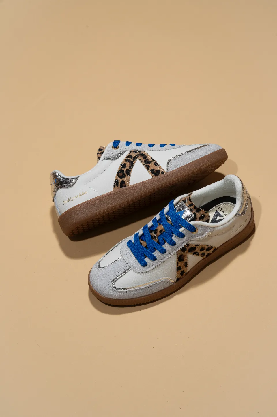 ELITE CLASSIC WHITE LEOPARD SILVER BLUE