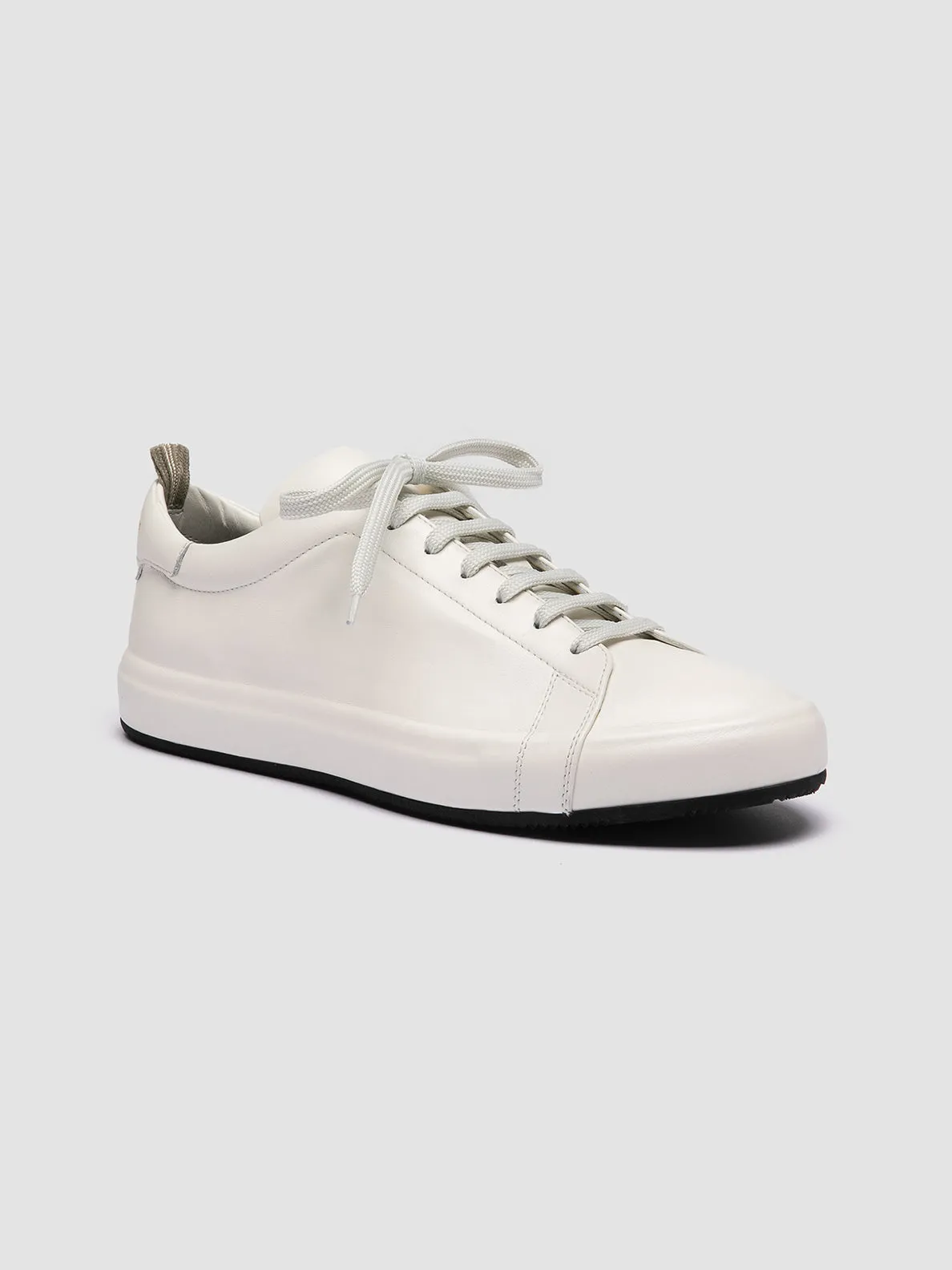 ESSENCE 001 - White Leather Low Top Sneakers