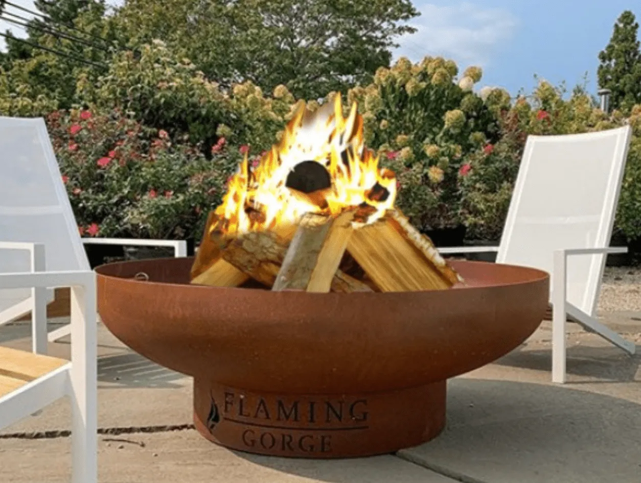 Flaming Gorge Gobi Steel Fire Pit & Teak Top
