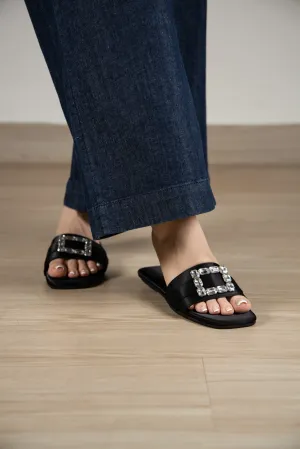 GiGi Flat Black