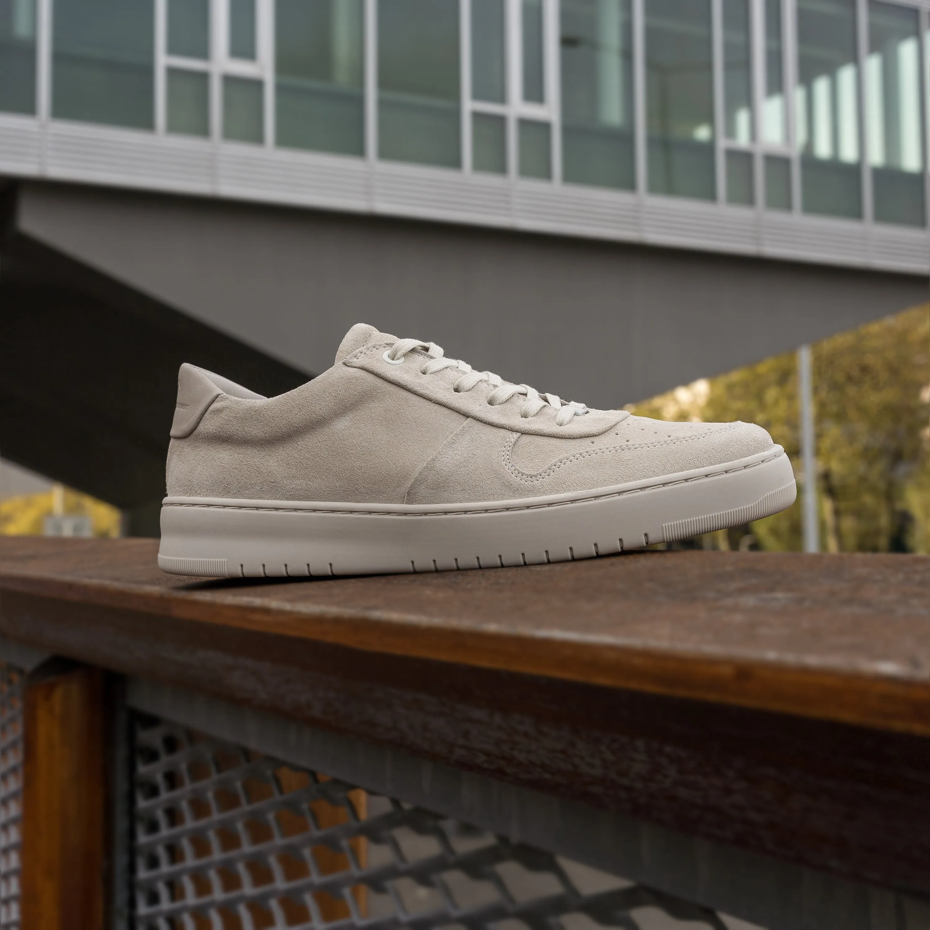 Hinson Bennet Sonder Eight Ice Suede
