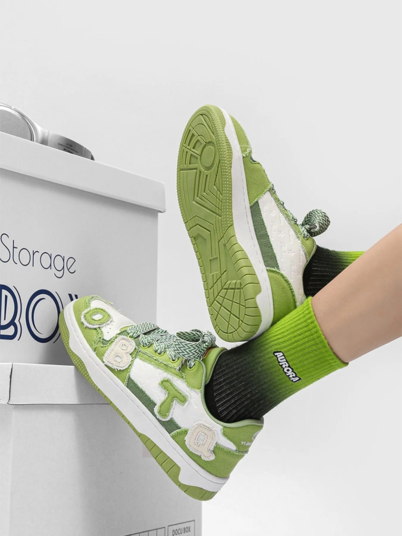Kicksteria - Platform Casual Couple Sneakers