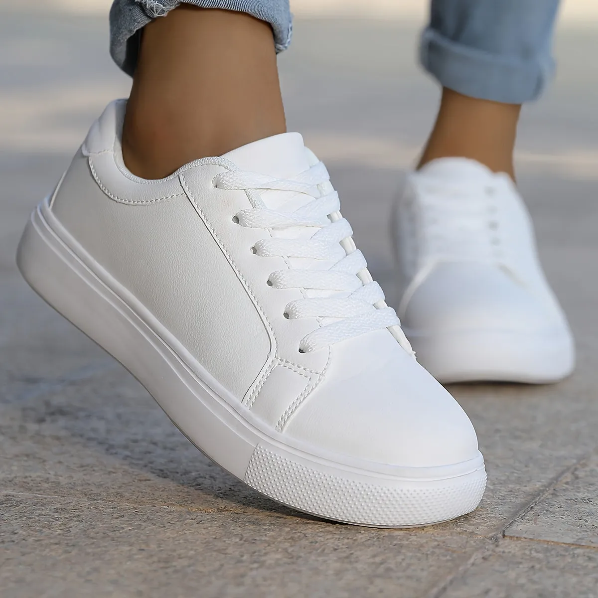 Kuroha® | Timeless and elegant   sneakers