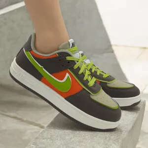 M0320 tick sneaker