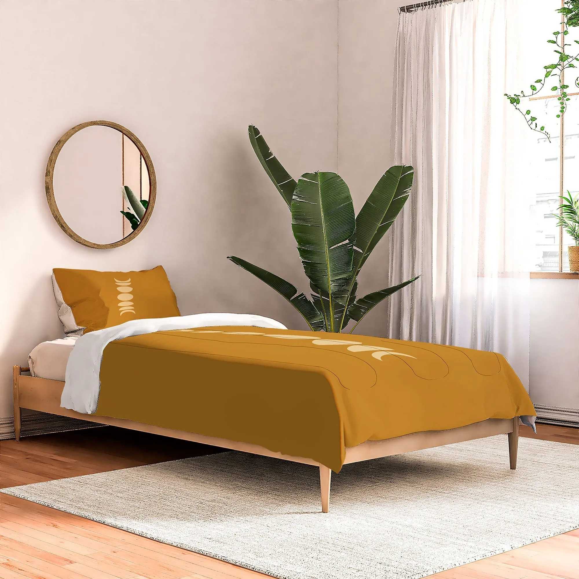 MINIMAL MOON PHASES ORANGE DUVET / COMFORTER