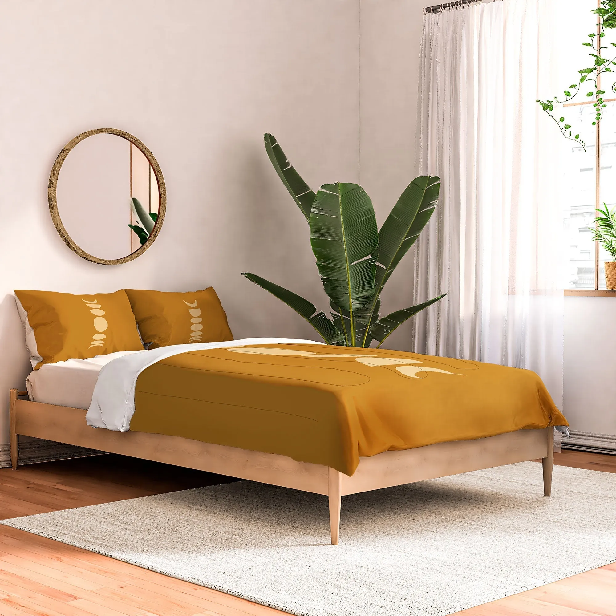 MINIMAL MOON PHASES ORANGE DUVET / COMFORTER