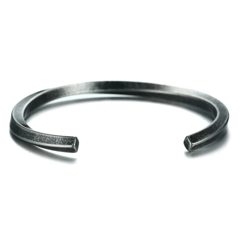 Minimalist Cuff x Swirl