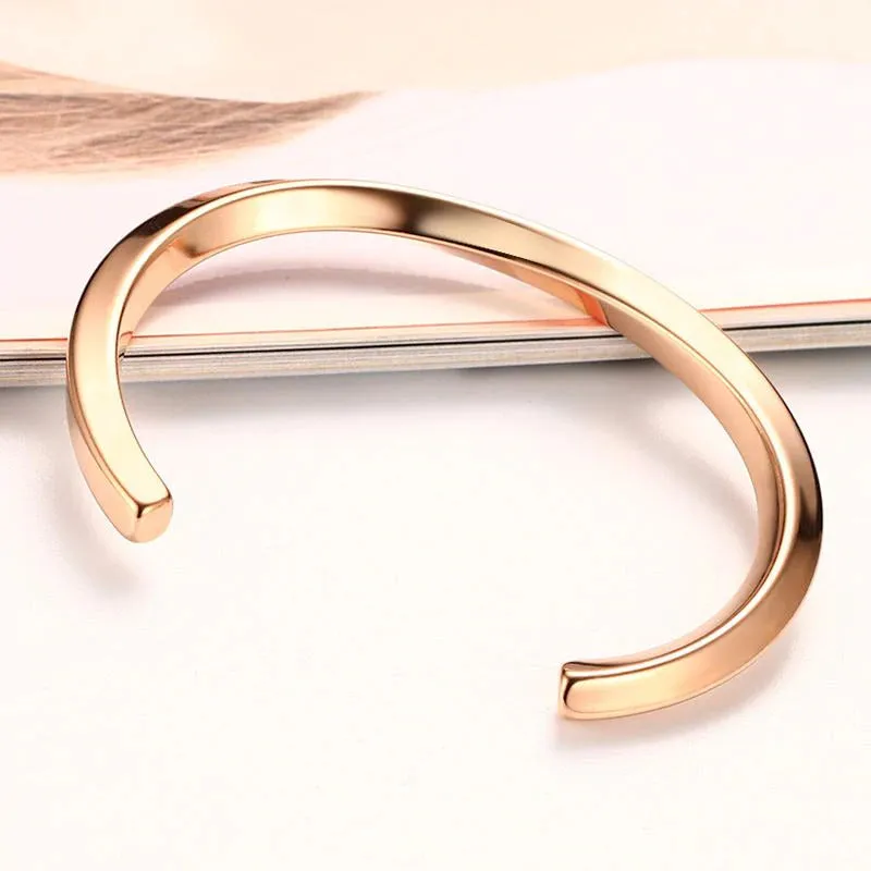 Minimalist Cuff x Swirl