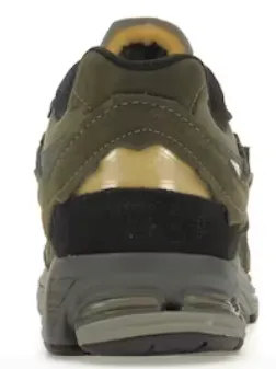 NEW BALANCE 2002R PROTECTION PACK DARK MOSS