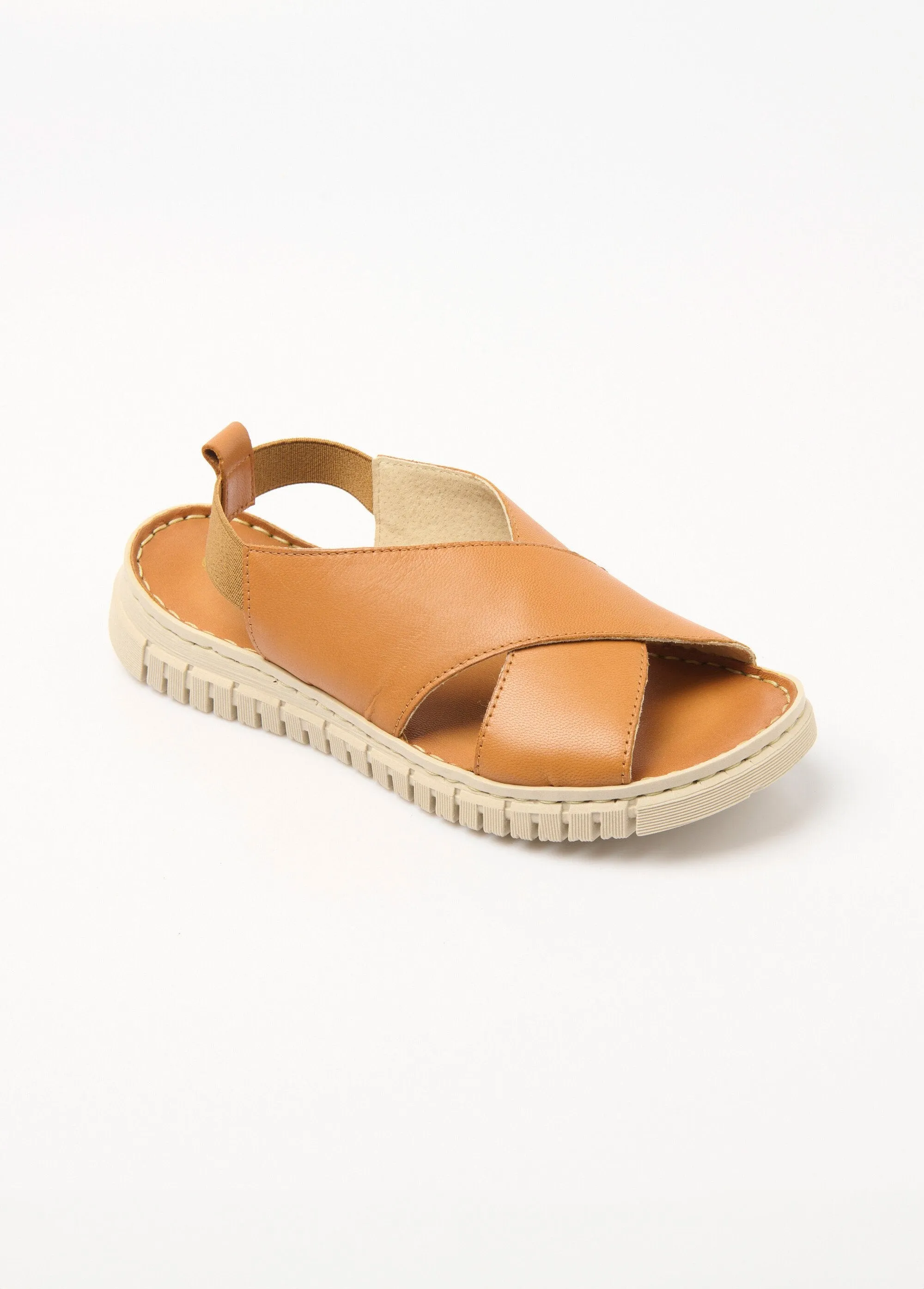 Non-slip sandals with wide crossed straps