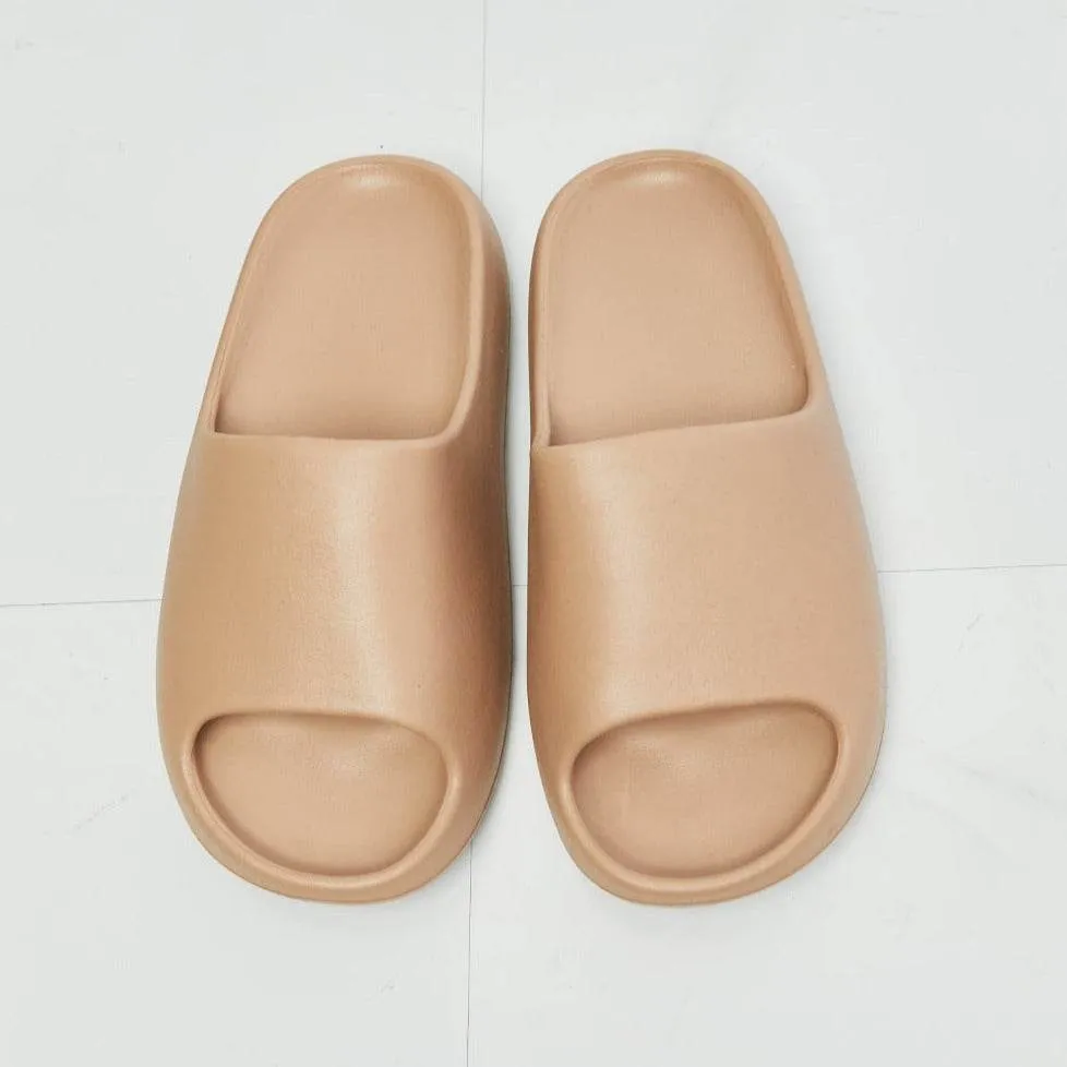 NOOK JOI In My Comfort Zone Slides in Beige