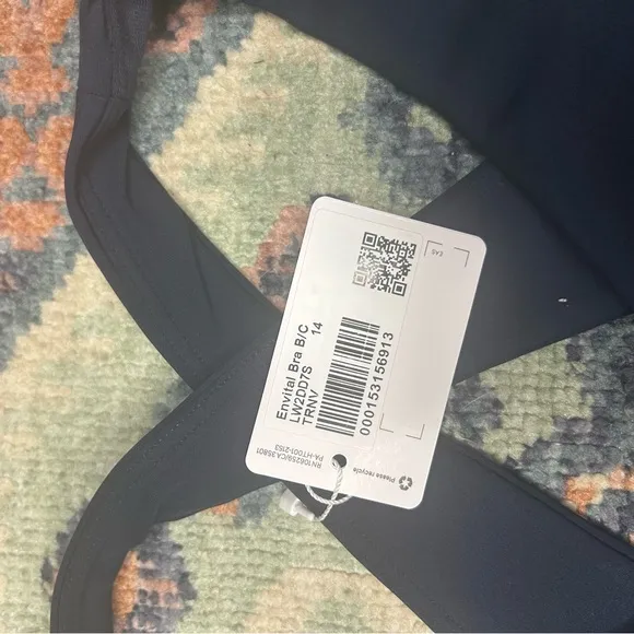 NWT Lululemon Envital Bra B/C Cups