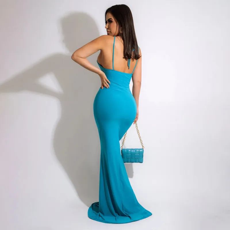 Plus Size Deep V-Neck Backless Bodycon Dress with Flare Hem - Polyester/Fiber Blend