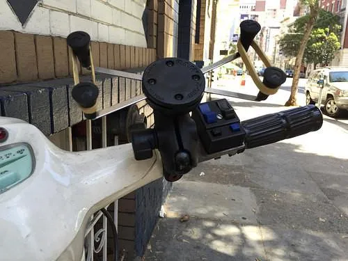 RAM Cradle - X-Grip® Large Cell/iPhone Cradle