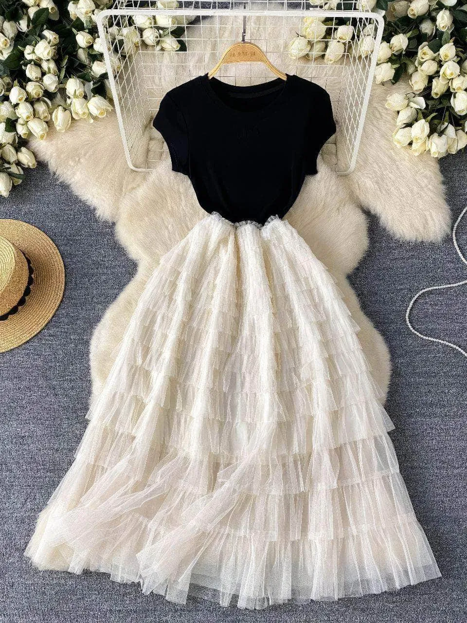 Ribbed Knit Round Neck Maxi Tulle Layered Dress