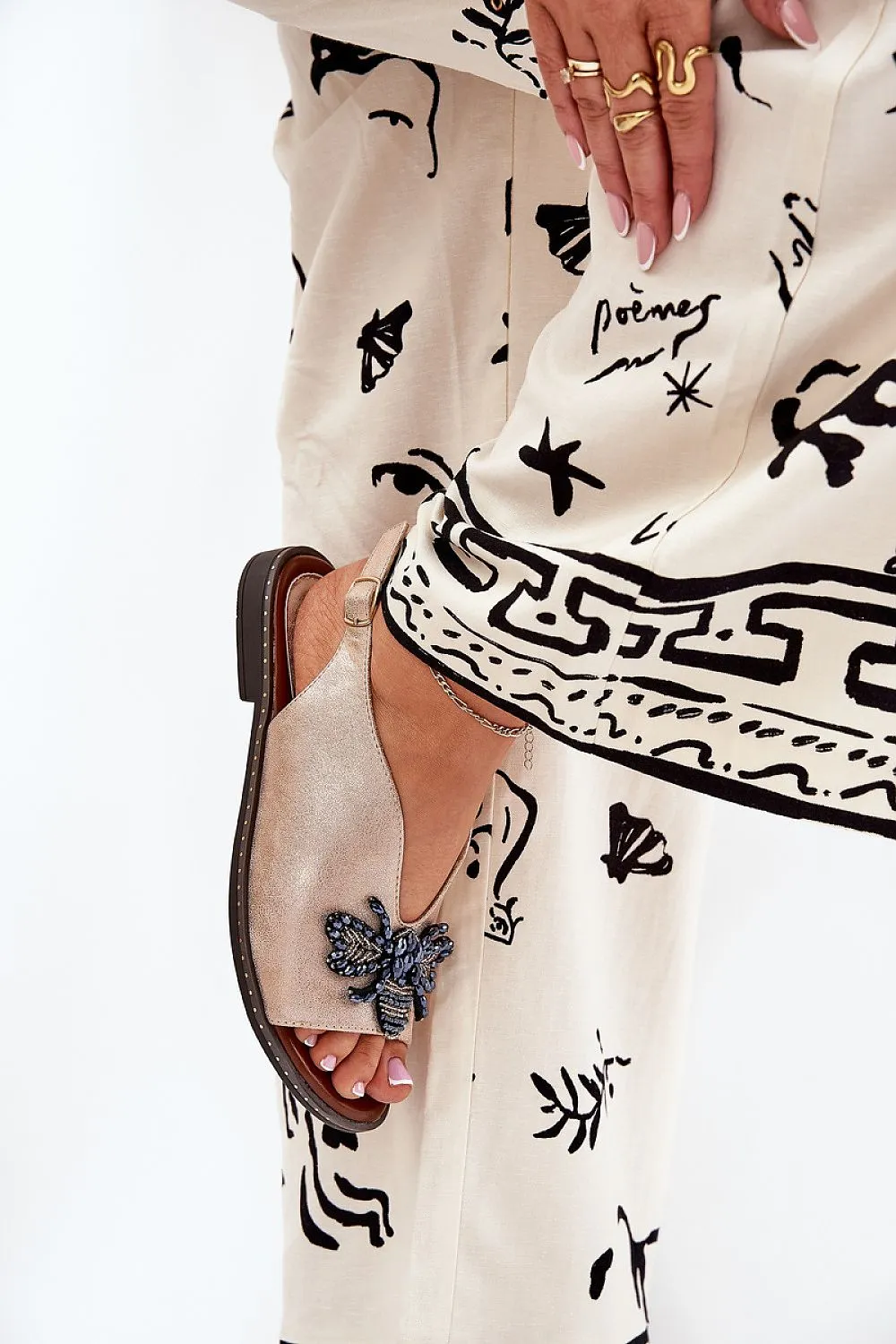 Sandals Step in style