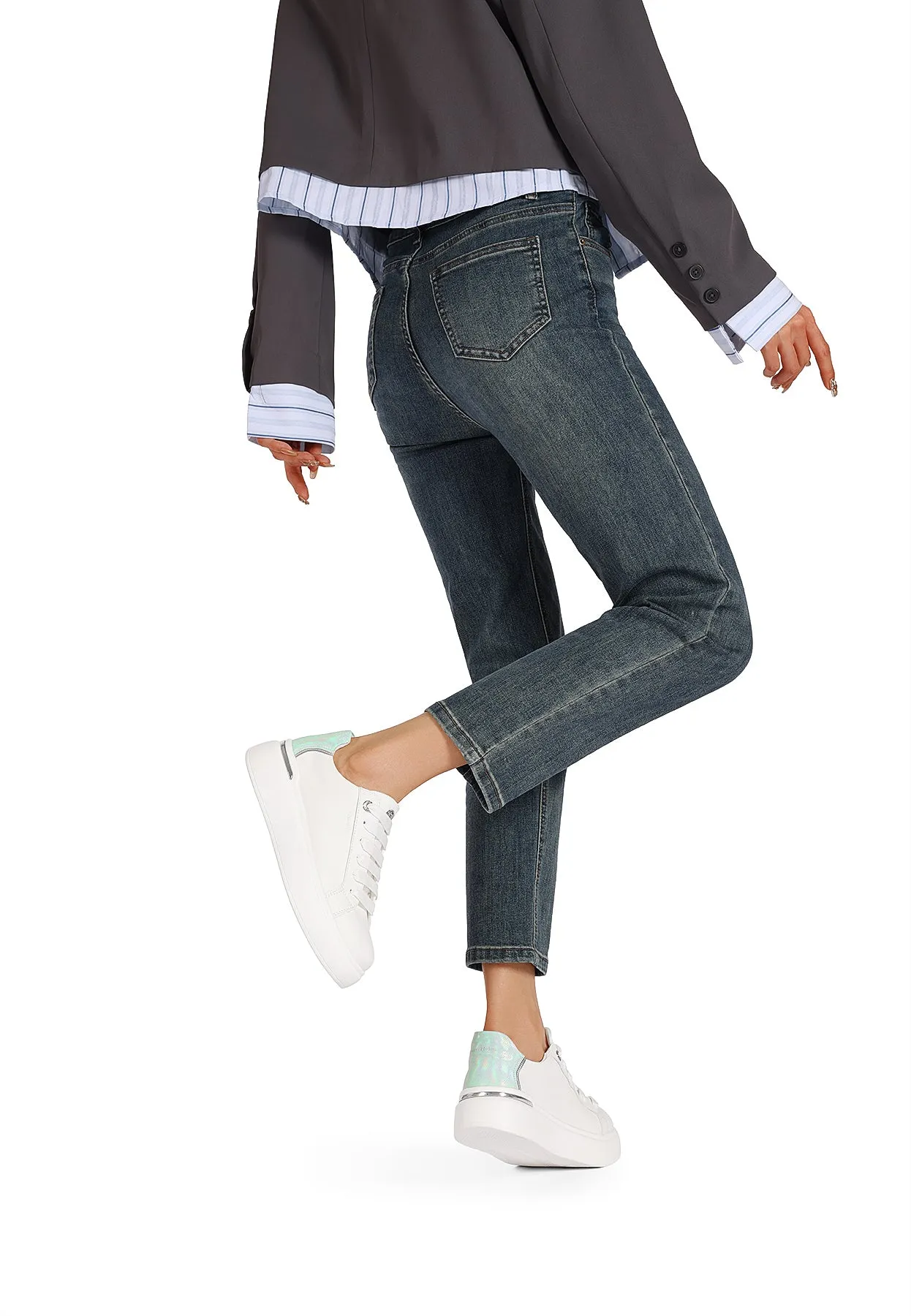 Sneakers X32-60