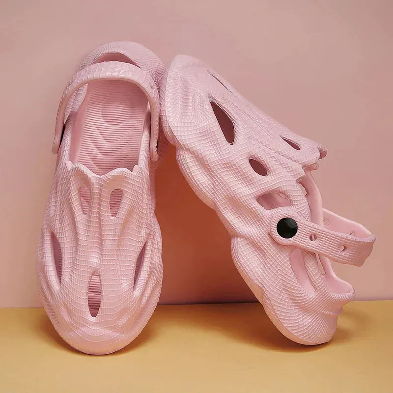 SUPREME SLIPPERS