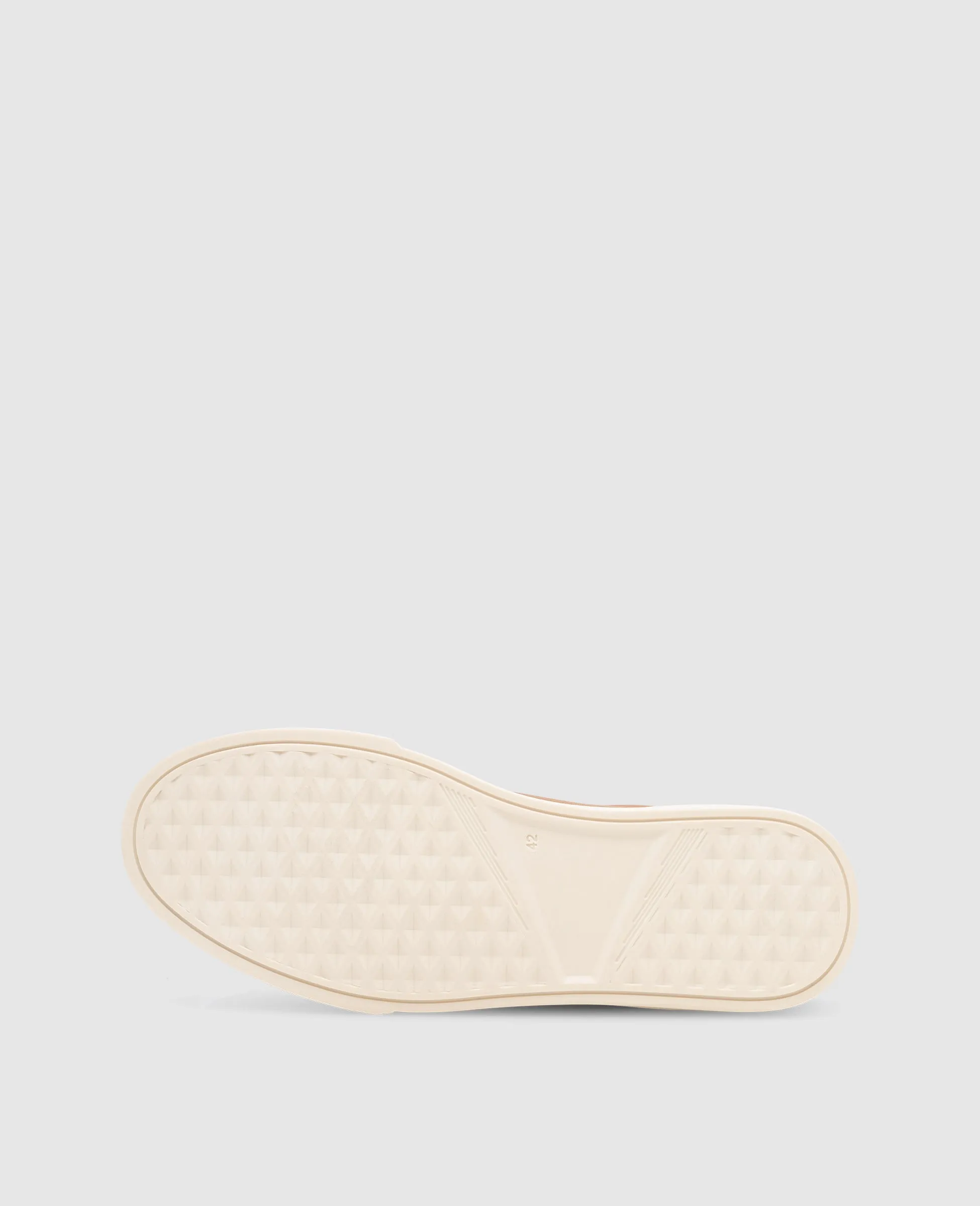 Travis S1 - Brown