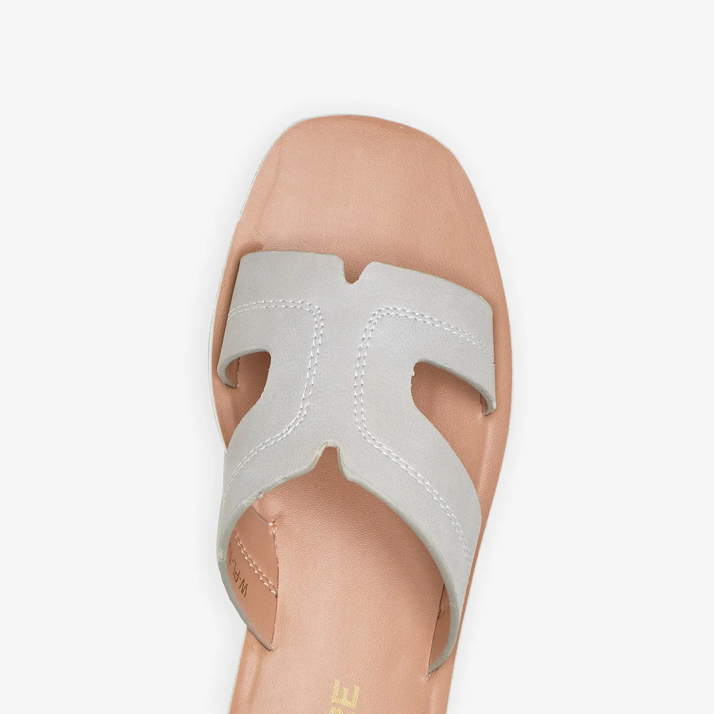 Women's Glam-Up Flats