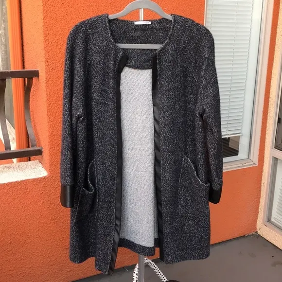 💕x2HP💕Zara sweater cardigan with leather trim